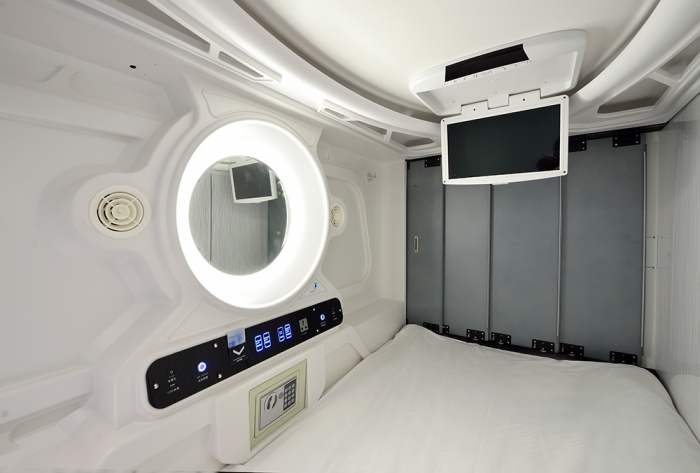 太空艙房拍攝 光合作攝影像工作室